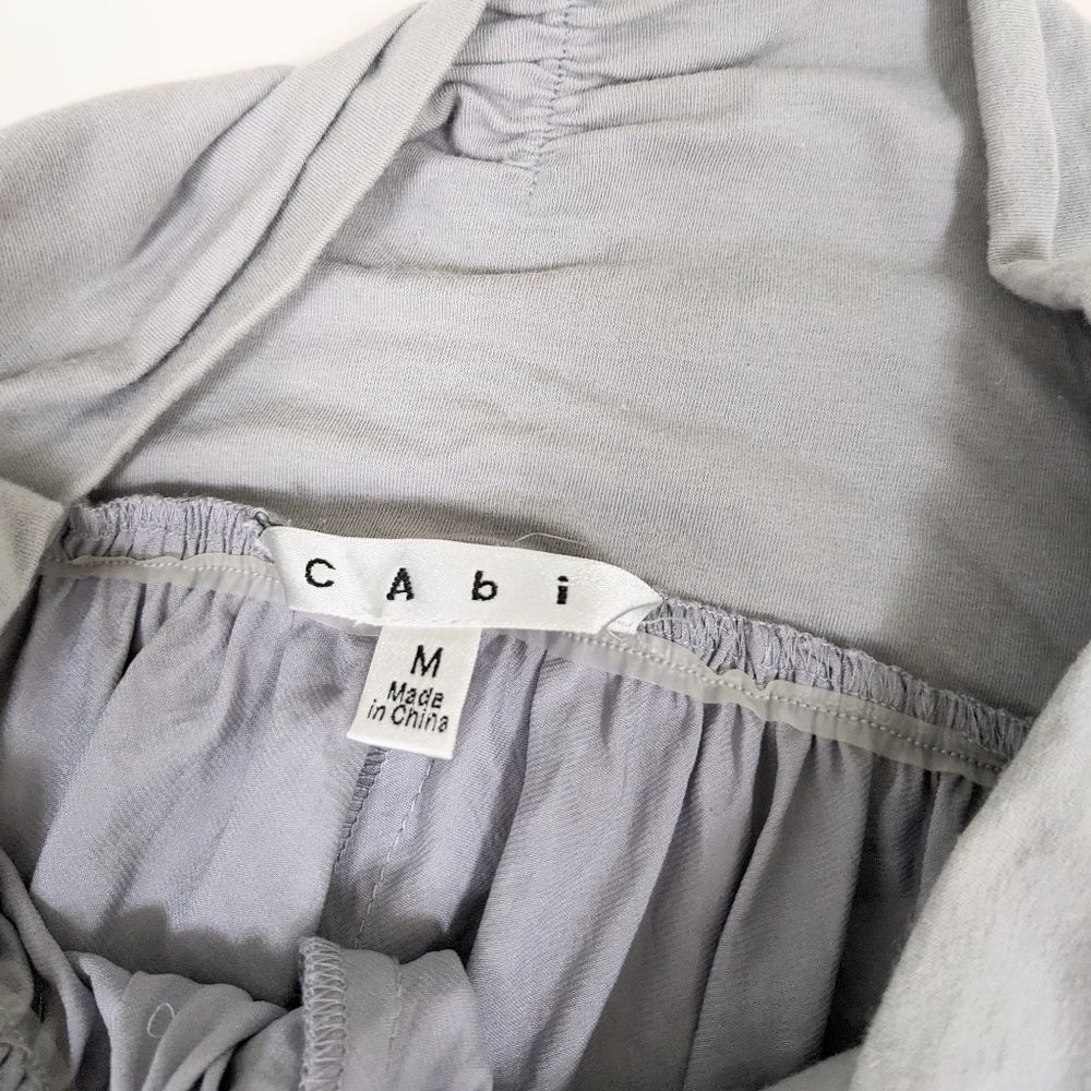 Grey Silver Cabi Knee Length Crepe Skirt medium Feminine Balletcore - Picture 4 of 7